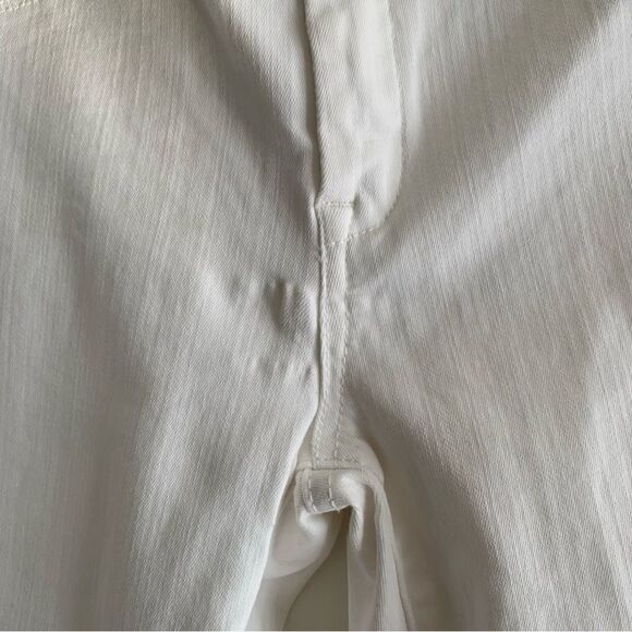 BLANK NYC JEANS - Picture 15 of 16